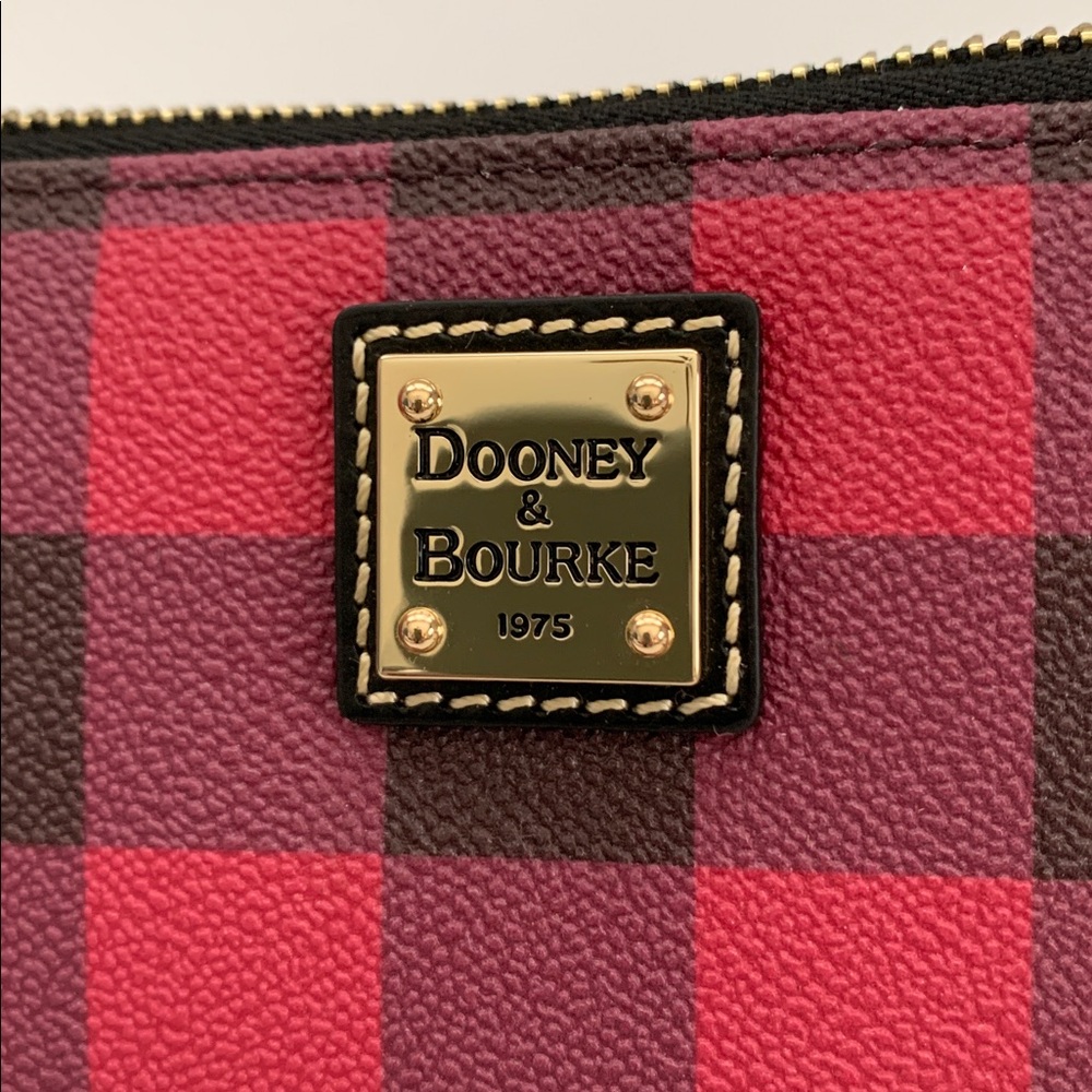 NWT - Dooney & Bourke Tucker Red and Black Plaid Wristlet with Gift Box - Picture 4 of 8
